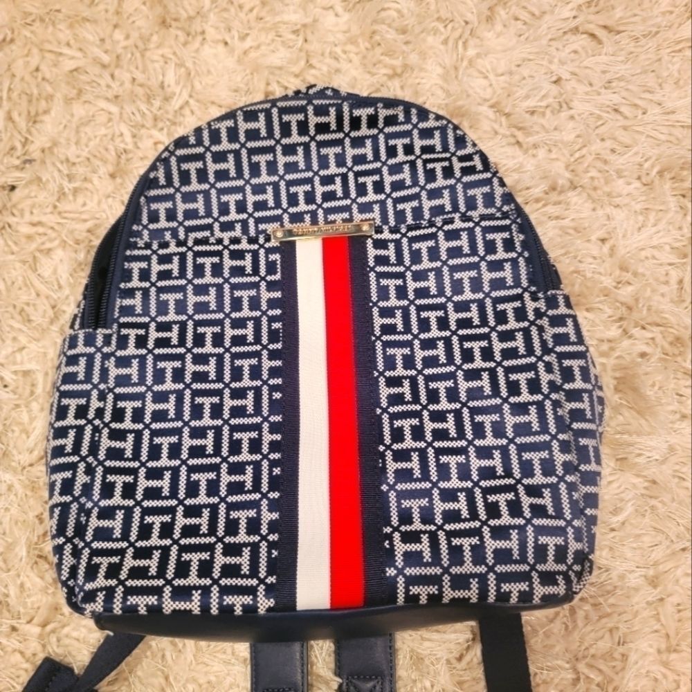 𝅺Tommy HILFIGER Backpack Signature Canvas